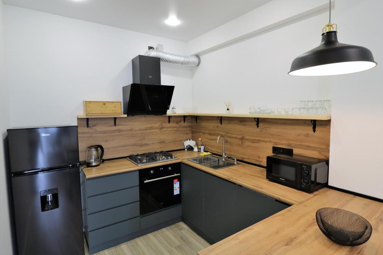 Twins Tower Apartment Tbilisi Ngoại thất bức ảnh