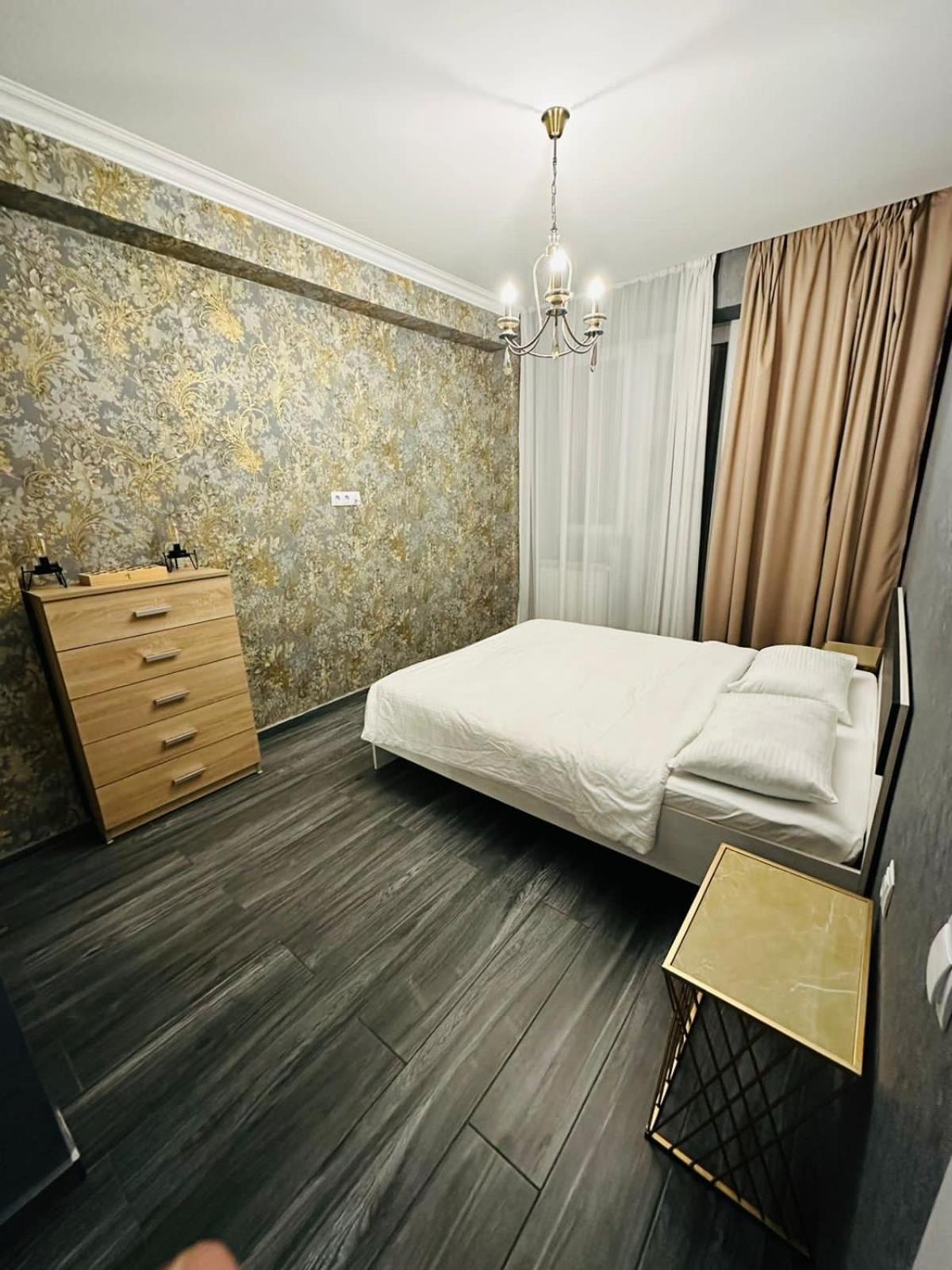 Twins Tower Apartment Tbilisi Ngoại thất bức ảnh
