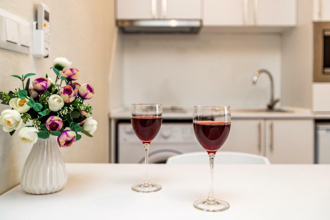 Twins Tower Apartment Tbilisi Ngoại thất bức ảnh